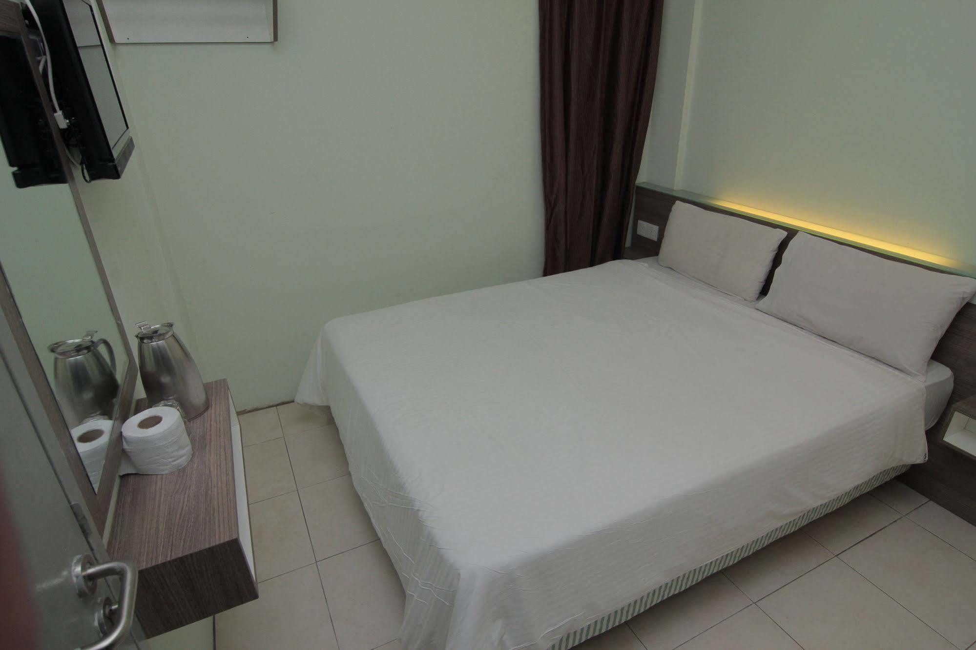 Hotel Qish *
